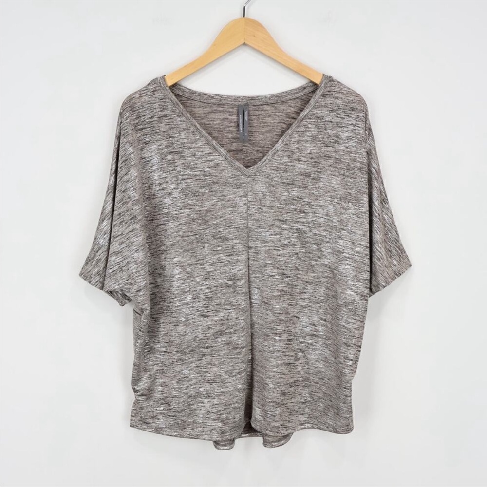 Anthropologie size medium Marled Silver Gray V-Neck Top